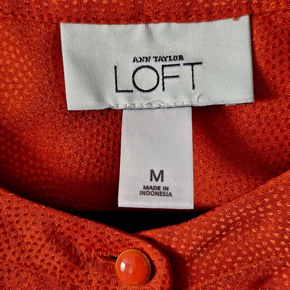 LOFT✨️CLEARANCE Button Up Ruffle Blouse - Picture 4 of 6